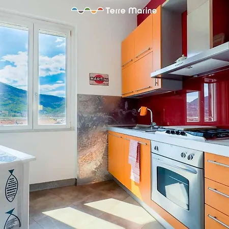 Skyline Spezia, Terre Marine * Специя